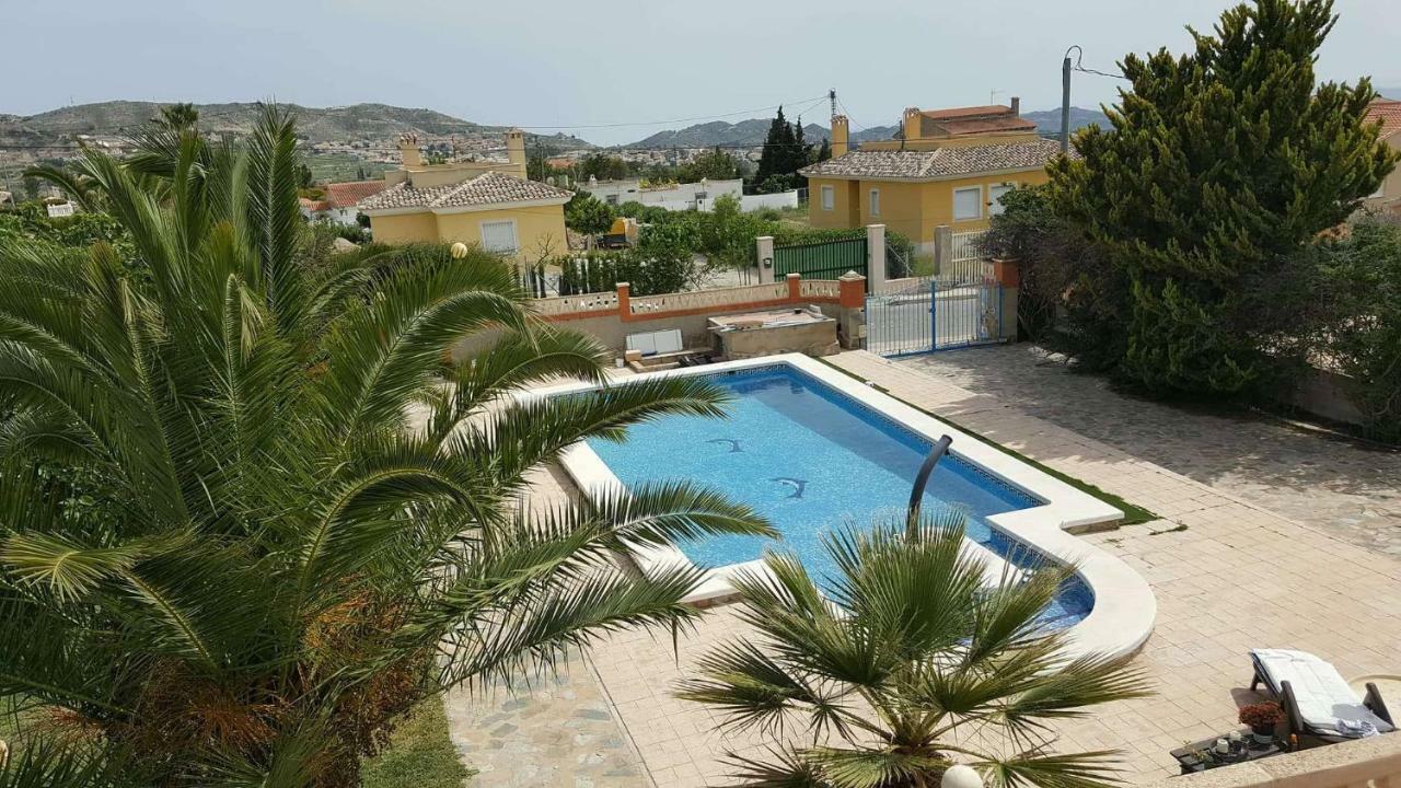 Casa De Los Amigos Бусот Екстериор снимка